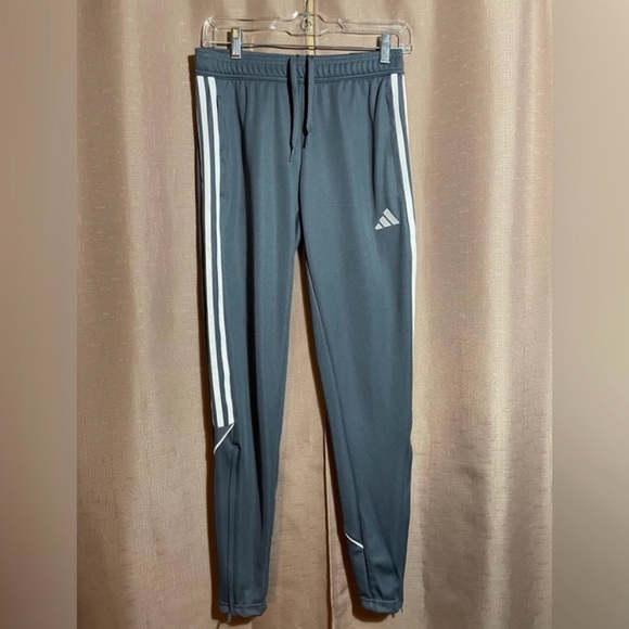 XS Women's Bundle NWT & GUC 3 Pants, Skirt, Cardigan, Jacket - Picture 2 of 12